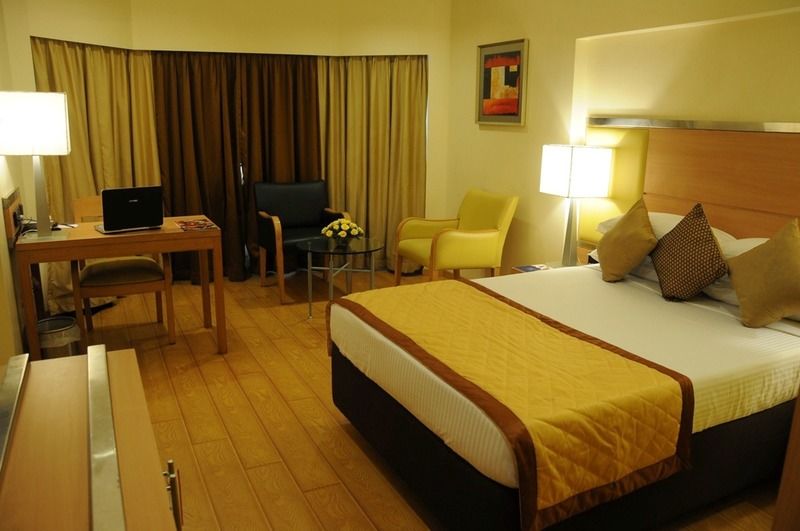 The Residency, Chennai Hotel Exterior photo